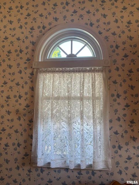 Tiny photo for 402 W PROSPECT Street, Kewanee, IL 61443 (MLS # QC4267622)