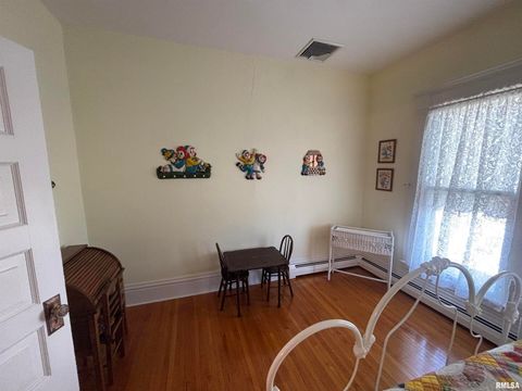 Tiny photo for 402 W PROSPECT Street, Kewanee, IL 61443 (MLS # QC4267622)