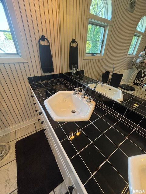 Tiny photo for 402 W PROSPECT Street, Kewanee, IL 61443 (MLS # QC4267622)