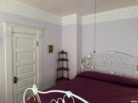 Tiny photo for 402 W PROSPECT Street, Kewanee, IL 61443 (MLS # QC4267622)