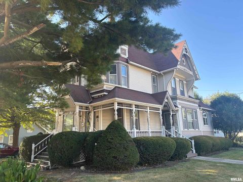 Photo of 402 W PROSPECT Street, Kewanee, IL 61443 (MLS # QC4267622)