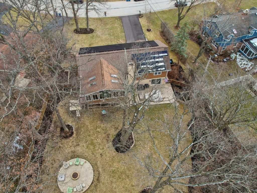 listing image 43