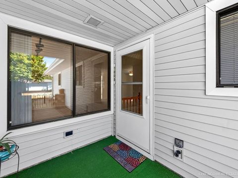 Tiny photo for 1069 Mohegan Lane, Schaumburg, IL 60193 (MLS # 12510356)