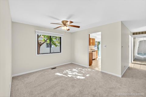 Tiny photo for 1069 Mohegan Lane, Schaumburg, IL 60193 (MLS # 12510356)
