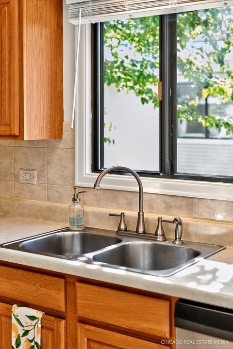 Tiny photo for 1069 Mohegan Lane, Schaumburg, IL 60193 (MLS # 12510356)