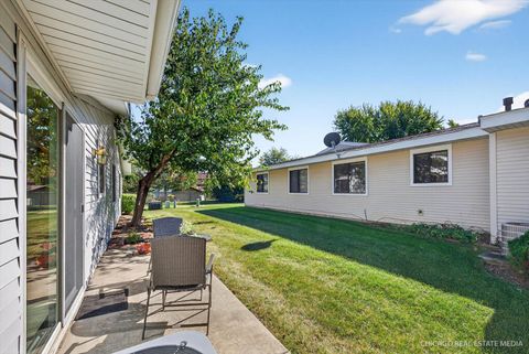 Tiny photo for 1069 Mohegan Lane, Schaumburg, IL 60193 (MLS # 12510356)