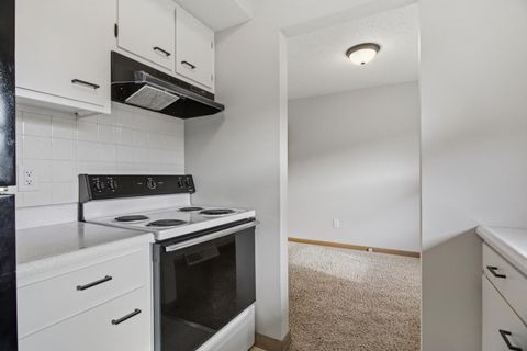 Tiny photo for 1306 E Mumford Drive, Urbana, IL 61801 (MLS # 12587547)