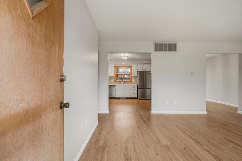 Tiny photo for 1306 E Mumford Drive, Urbana, IL 61801 (MLS # 12587547)