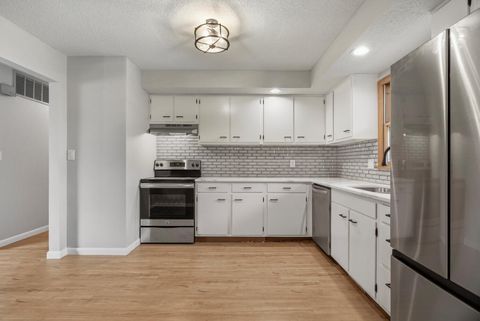 Tiny photo for 1306 E Mumford Drive, Urbana, IL 61801 (MLS # 12587547)