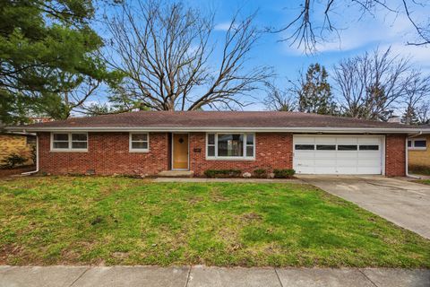 Photo of 1306 E Mumford Drive, Urbana, IL 61801 (MLS # 12587547)