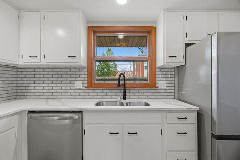 Tiny photo for 1306 E Mumford Drive, Urbana, IL 61801 (MLS # 12587547)