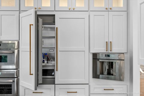 Tiny photo for 9427 Falling Waters Drive, Burr Ridge, IL 60527 (MLS # 12521153)