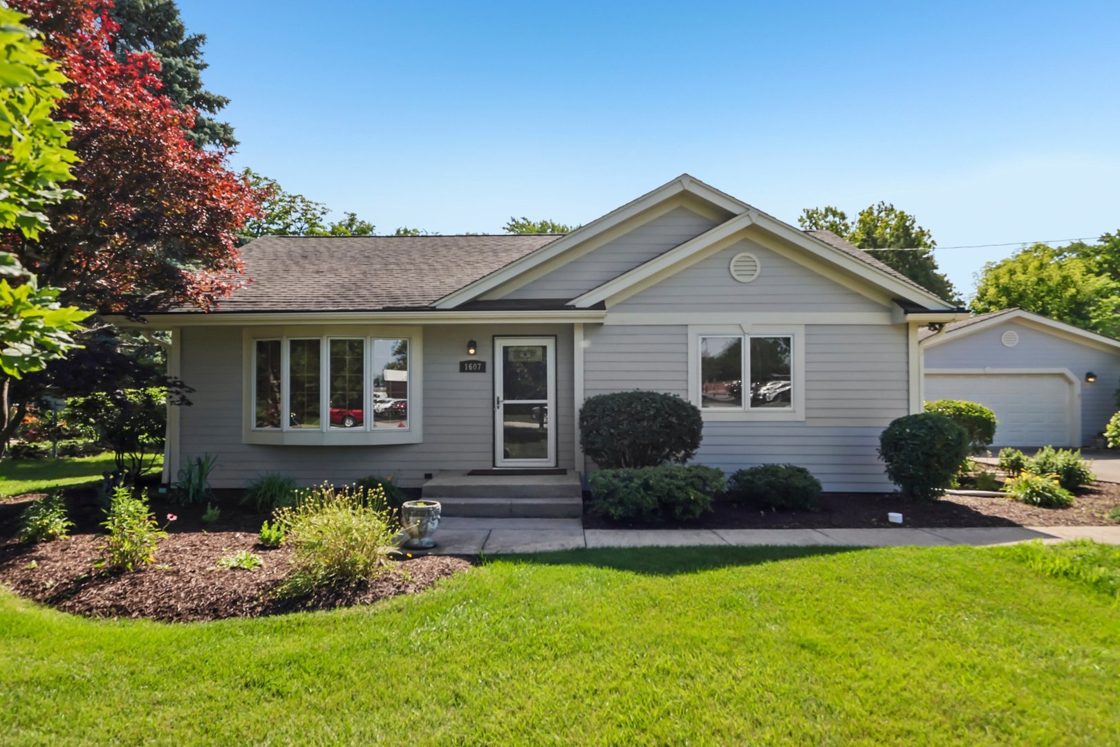 1607 Short Terrace