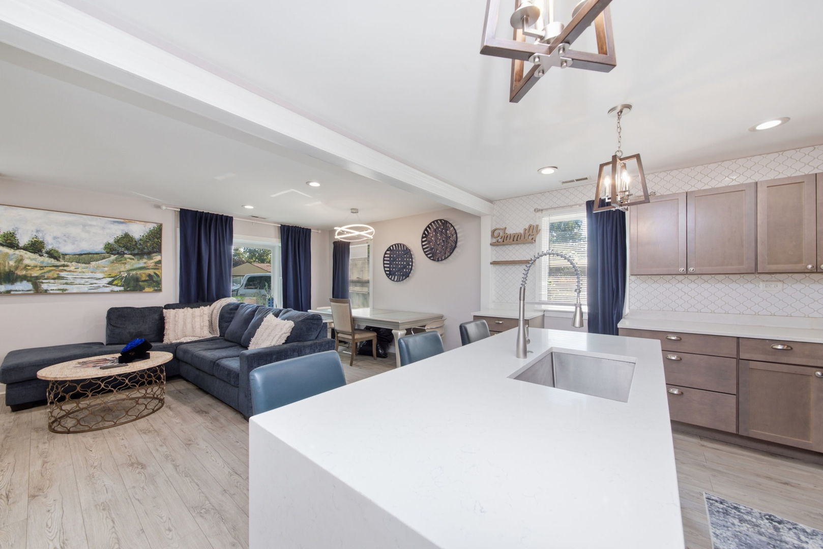 6 Mantua Court