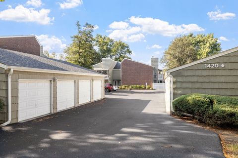 Tiny photo for 1420 Stonebridge Trail #1-3, Wheaton, IL 60189 (MLS # 12500794)