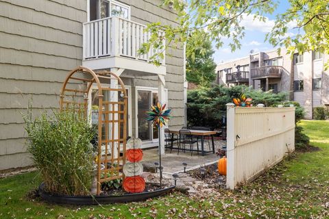 Tiny photo for 1420 Stonebridge Trail #1-3, Wheaton, IL 60189 (MLS # 12500794)