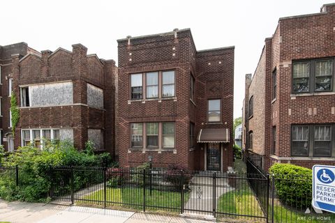 5011 W Adams Street Chicago IL 60644