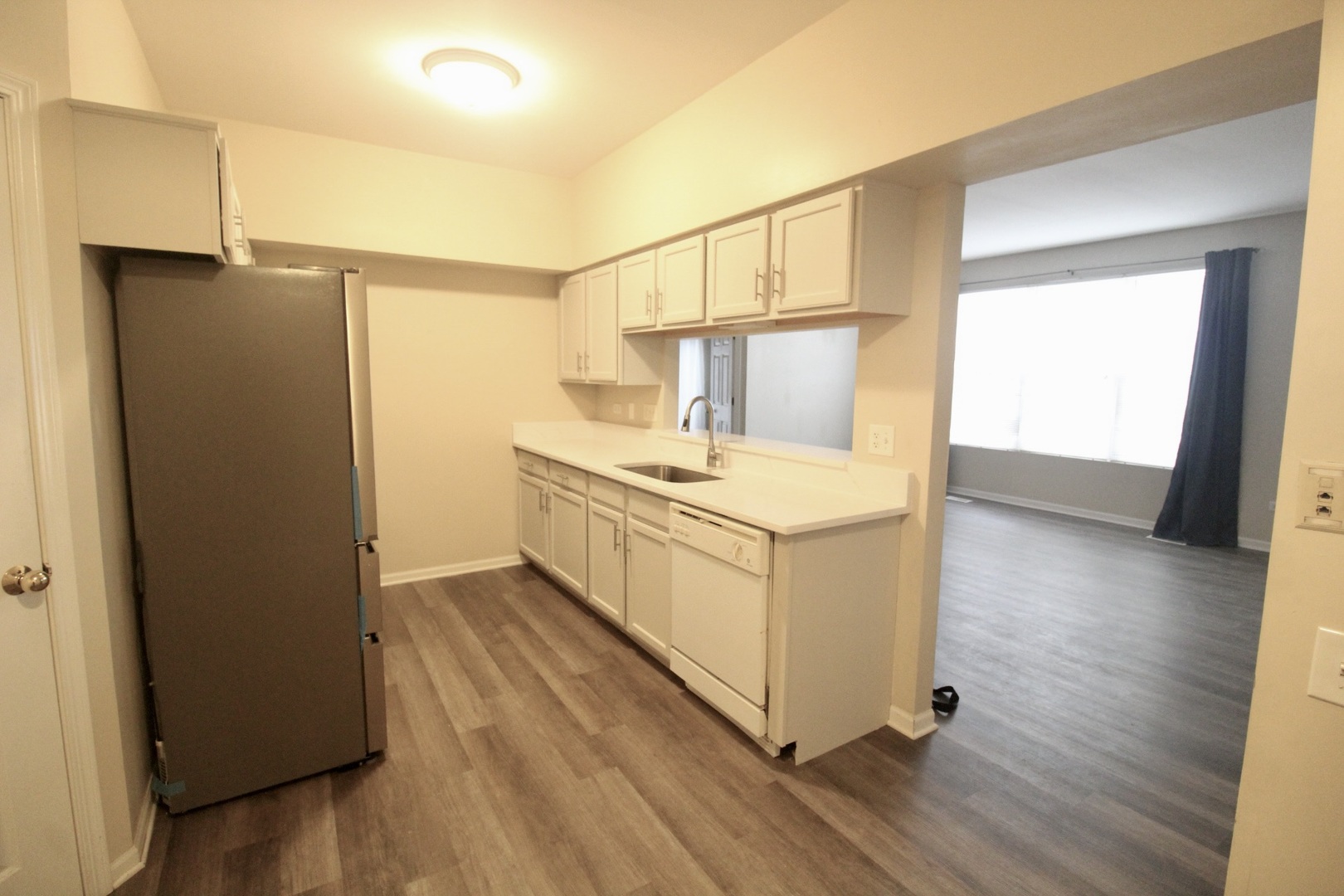 2903 STONEWATER Drive 2903