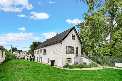 Tiny photo for 9952 S Vincennes Avenue, Chicago, IL 60643 (MLS # 12739566)