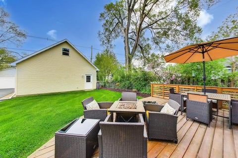 Tiny photo for 817 S Spring Road, Elmhurst, IL 60126 (MLS # 12689135)