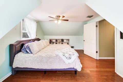 Tiny photo for 817 S Spring Road, Elmhurst, IL 60126 (MLS # 12689135)