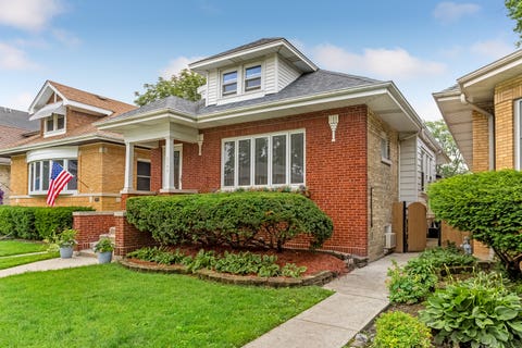 Tiny photo for 6705 N Olympia Avenue, Chicago, IL 60631 (MLS # 12684147)