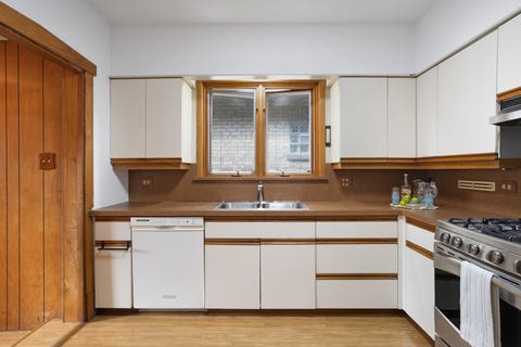 Tiny photo for 6705 N Olympia Avenue, Chicago, IL 60631 (MLS # 12684147)