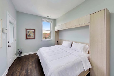 Tiny photo for 6224 N Wayne Avenue #3, Chicago, IL 60660 (MLS # 12743015)