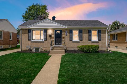 Tiny photo for 1228 N Hillside Avenue, Berkeley, IL 60163 (MLS # 12422416)