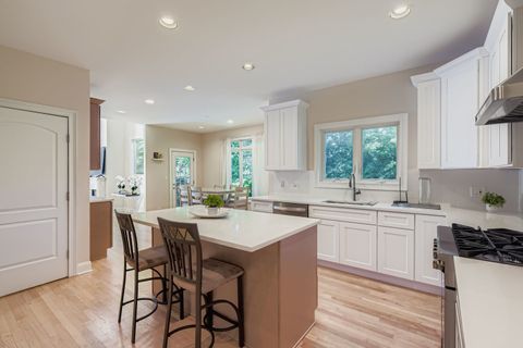 Tiny photo for 6441 Blackhawk Trail, Indian Head Park, IL 60525 (MLS # 12473847)