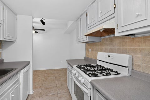 Tiny photo for 8000 Woodglen Lane #110, Downers Grove, IL 60516 (MLS # 12731146)