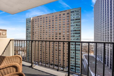 Tiny photo for 3150 N Sheridan Road #14A, Chicago, IL 60657 (MLS # 12587636)