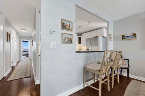 Tiny photo for 3150 N Sheridan Road #14A, Chicago, IL 60657 (MLS # 12587636)