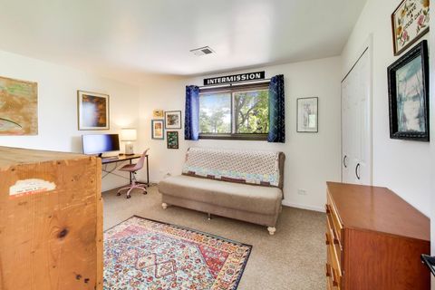 Tiny photo for 2004 Sprucewood Lane, Lindenhurst, IL 60046 (MLS # 12649564)