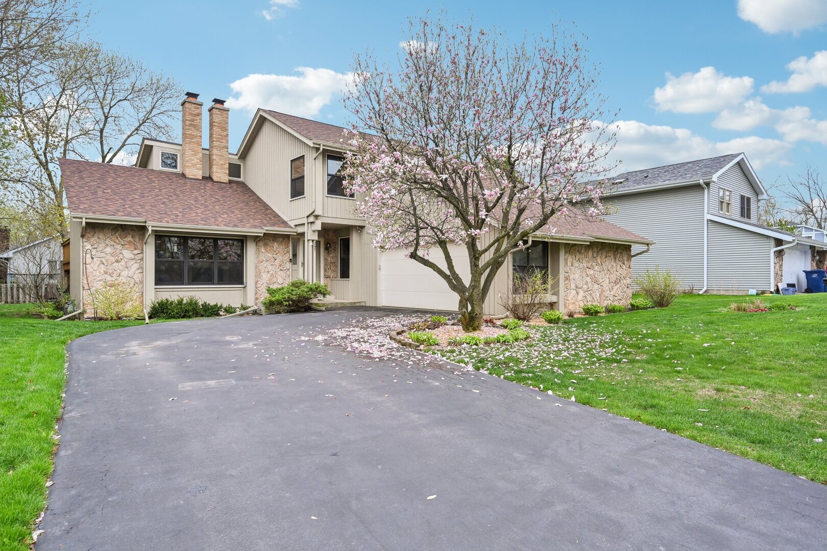 397 Briarwood Court