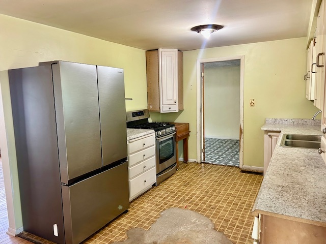 48 Dennison Drive