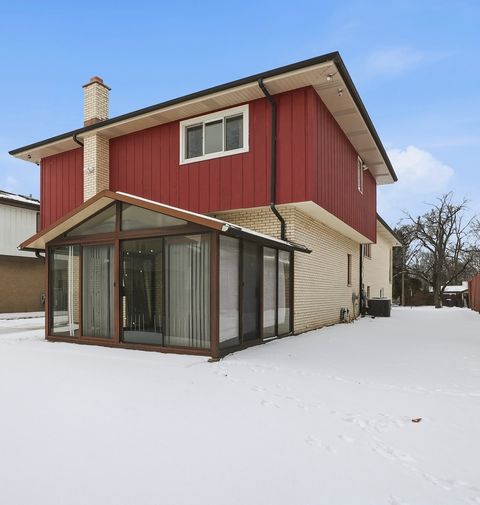 Tiny photo for 15641 Cottage Grove Avenue, Dolton, IL 60419 (MLS # 12550880)