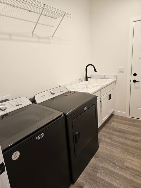 Tiny photo for 1831 S 5th Street, Eldridge, IA 52748 (MLS # 12554654)