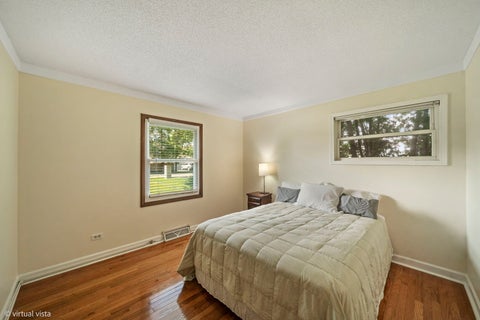 Tiny photo for 3884 Woodlawn Avenue, Gurnee, IL 60031 (MLS # 12743147)