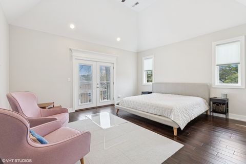 Tiny photo for 2131 Parkview Court, Wilmette, IL 60091 (MLS # 12502418)