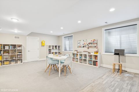 Tiny photo for 2131 Parkview Court, Wilmette, IL 60091 (MLS # 12502418)