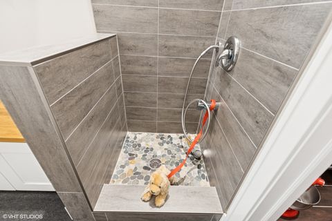 Tiny photo for 2131 Parkview Court, Wilmette, IL 60091 (MLS # 12502418)