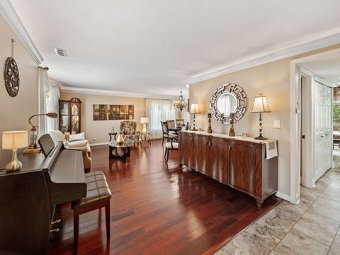 Tiny photo for 760 Thunderbird Trail, Carol Stream, IL 60188 (MLS # 12621078)