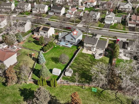 Tiny photo for 760 Thunderbird Trail, Carol Stream, IL 60188 (MLS # 12621078)