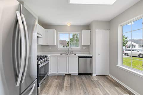 Tiny photo for 3010 Ronan Drive, Lake In The Hills, IL 60156 (MLS # 12729920)
