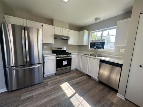 Tiny photo for 3010 Ronan Drive, Lake In The Hills, IL 60156 (MLS # 12729920)