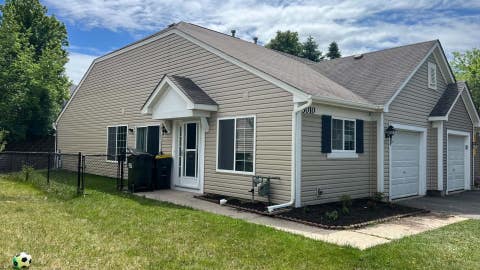 Photo of 3010 Ronan Drive, Lake In The Hills, IL 60156 (MLS # 12729920)