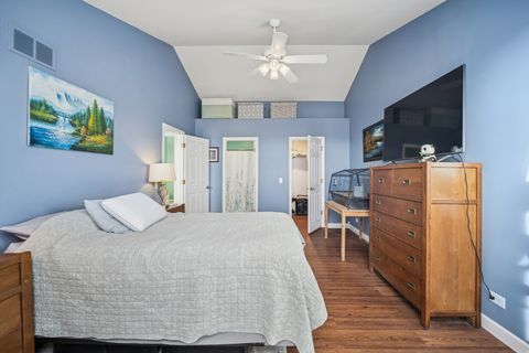 Tiny photo for 270 Nautical Way, Elgin, IL 60123 (MLS # 12515049)