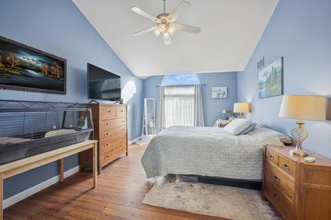 Tiny photo for 270 Nautical Way, Elgin, IL 60123 (MLS # 12515049)