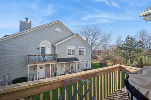 Tiny photo for 270 Nautical Way, Elgin, IL 60123 (MLS # 12515049)